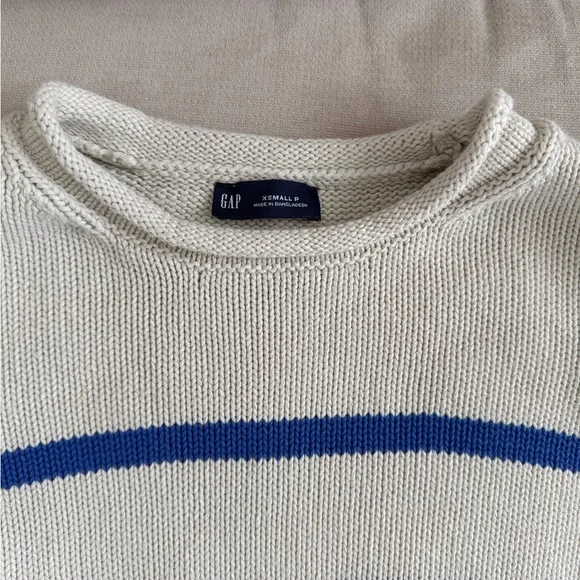 Gap Striped Knit Sweater in White and Royal Blue - Picture 3 of 4
